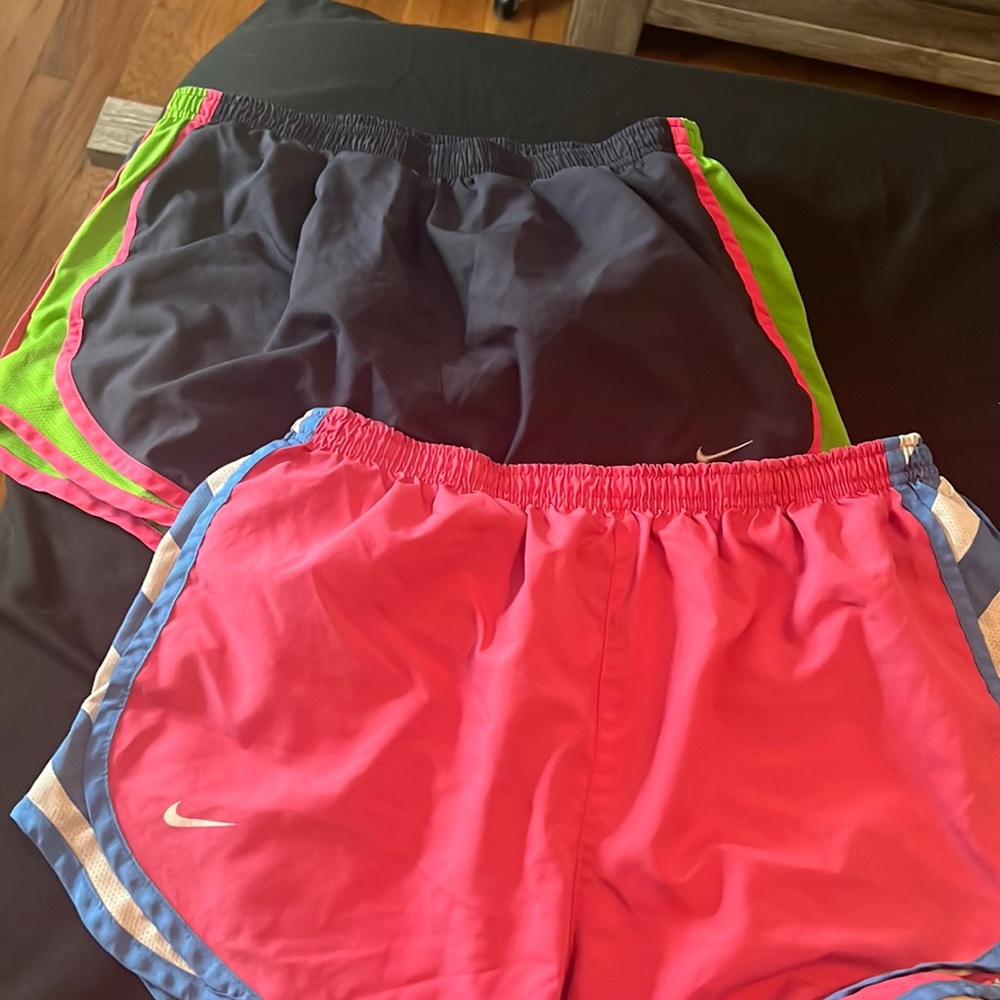 Nike shorts women